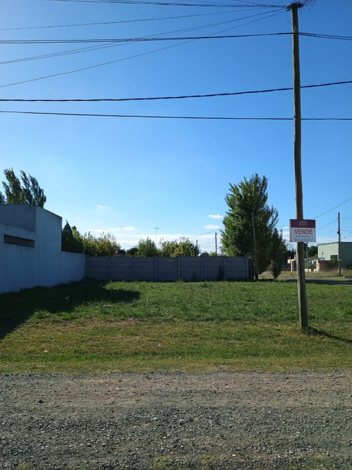 Hermoso lote en esquina