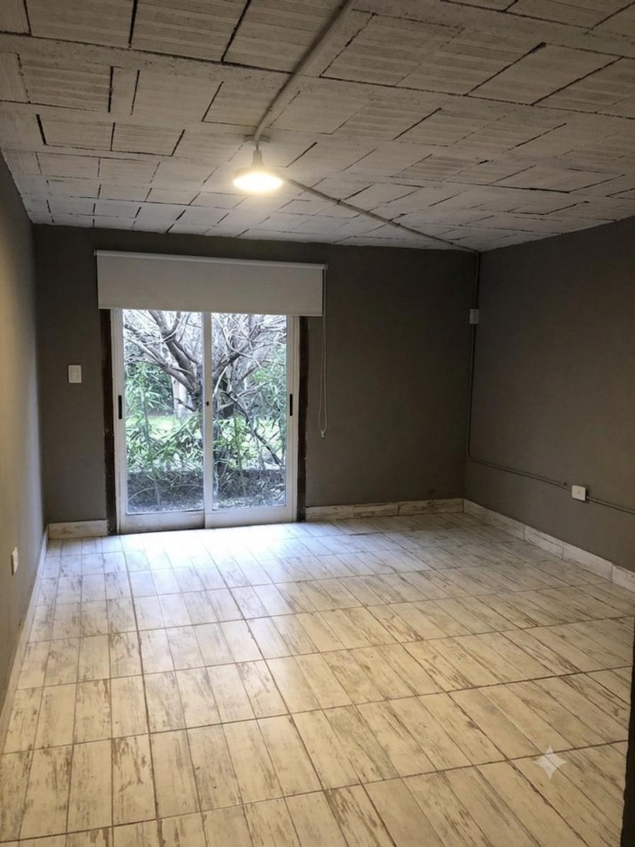 Local comercial sobre Mitre al 600, Lujan 