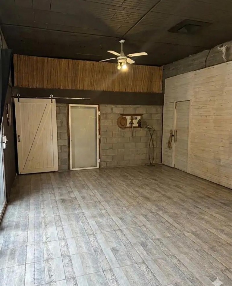 Local comercial sobre Mitre al 600, Lujan 