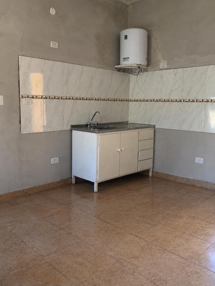 Casa de 3 dormitorios en alquiler, zona Hosteria de Lujan