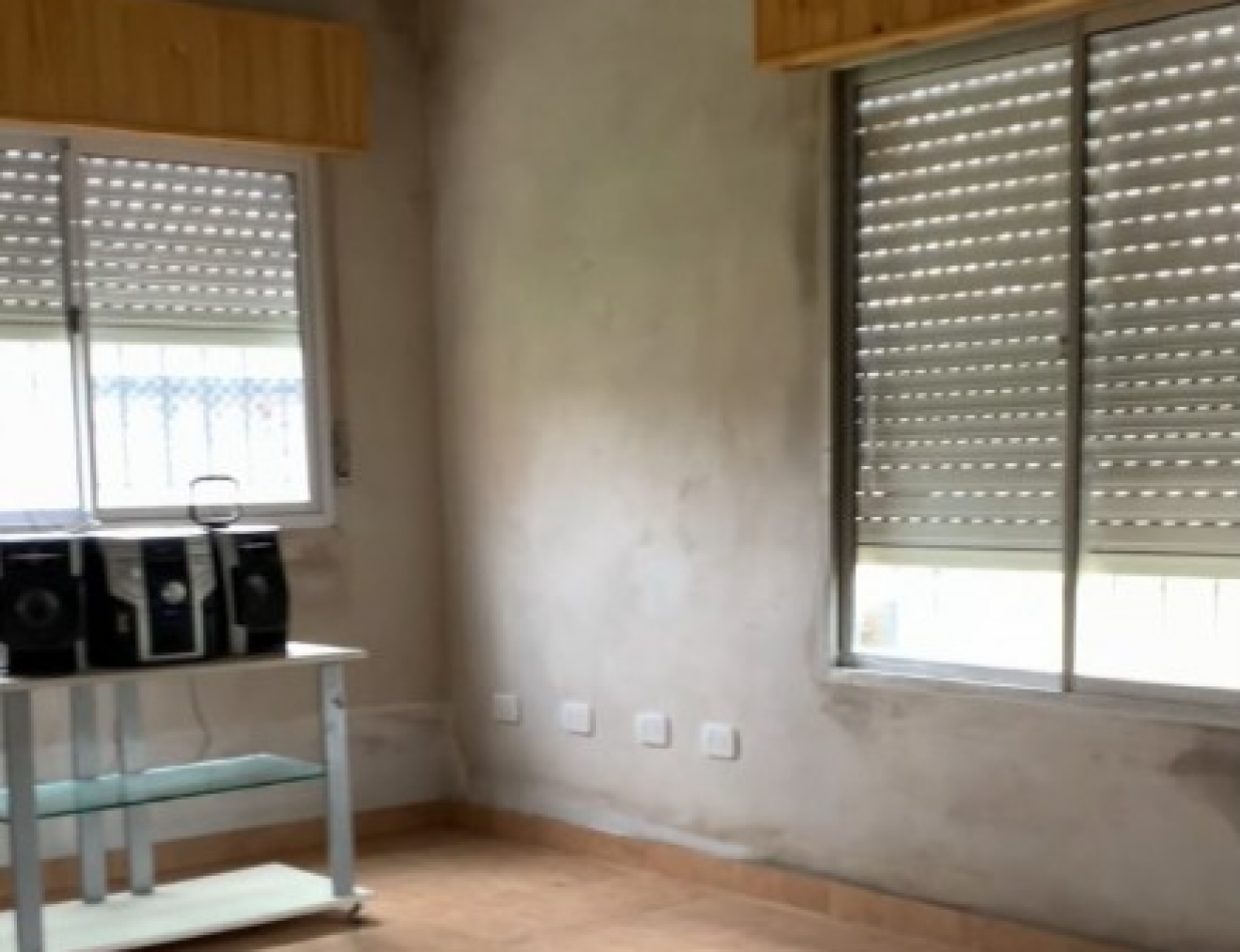 Casa de 3 dormitorios en alquiler, zona Hosteria de Lujan