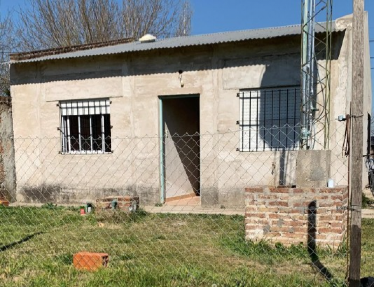 Casa de 3 dormitorios en alquiler, zona Hosteria de Lujan
