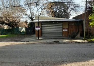 Galpon con terreno y salon comercial